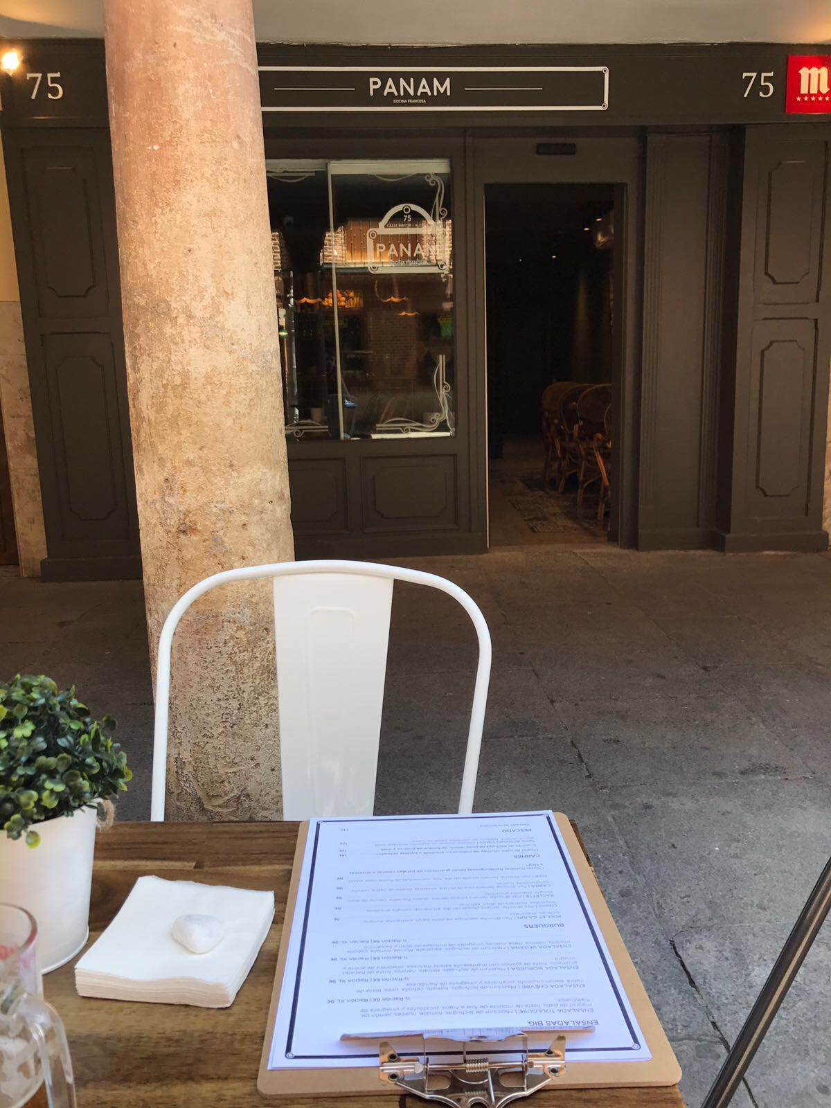 restaurante francés PANAM de Alcalá de Henares