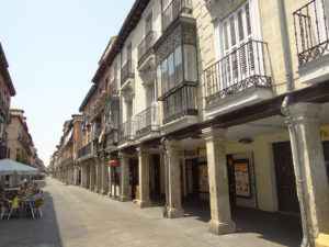 Barrio histórico de Alcalá - la calle Mayor