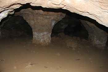 Cueva de Gigantones - foto www.patrimoniocomplutense.es