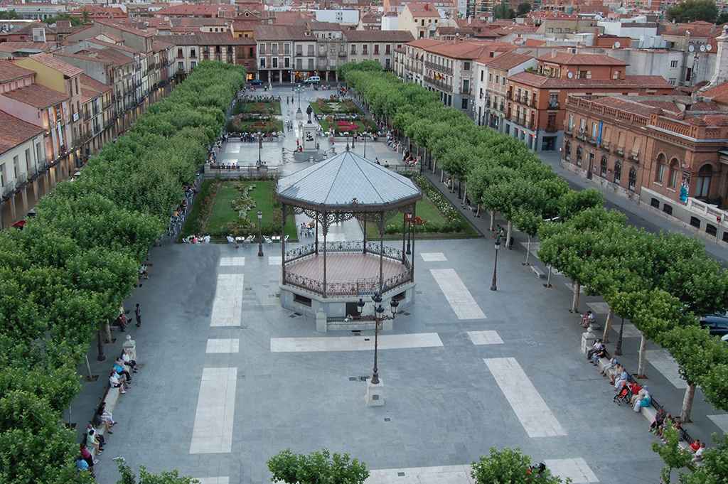 Plaza de Cervantes (aérea)