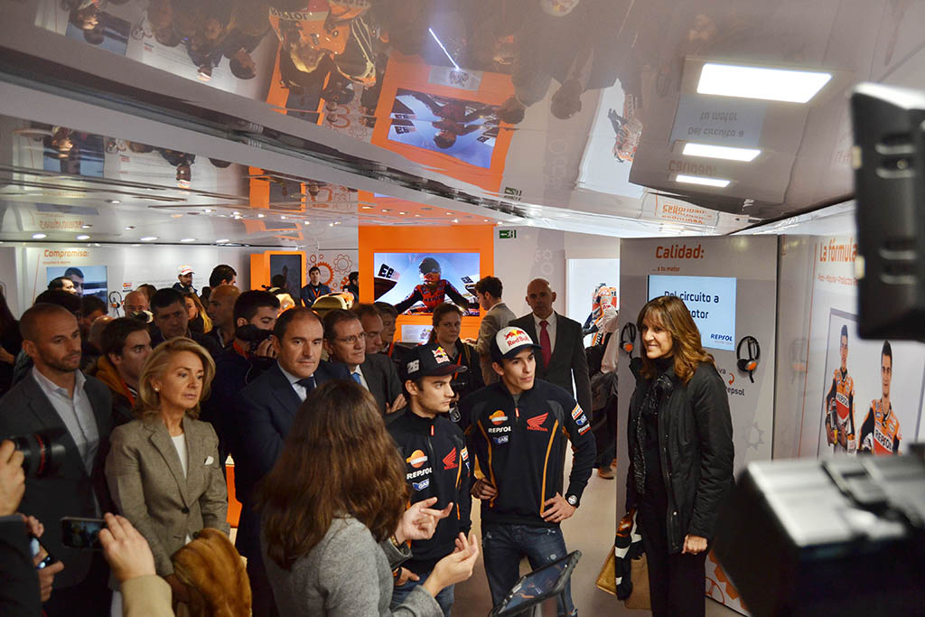 Marc Márquez y Dani Pedrosa en la inauguración de la Repsol Racing Tour