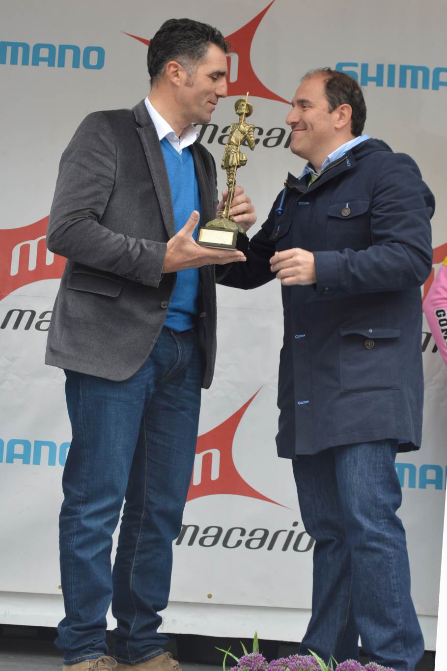 Miguel Indurain estuvo en Alcalá para asistir al Gran Premio Macario