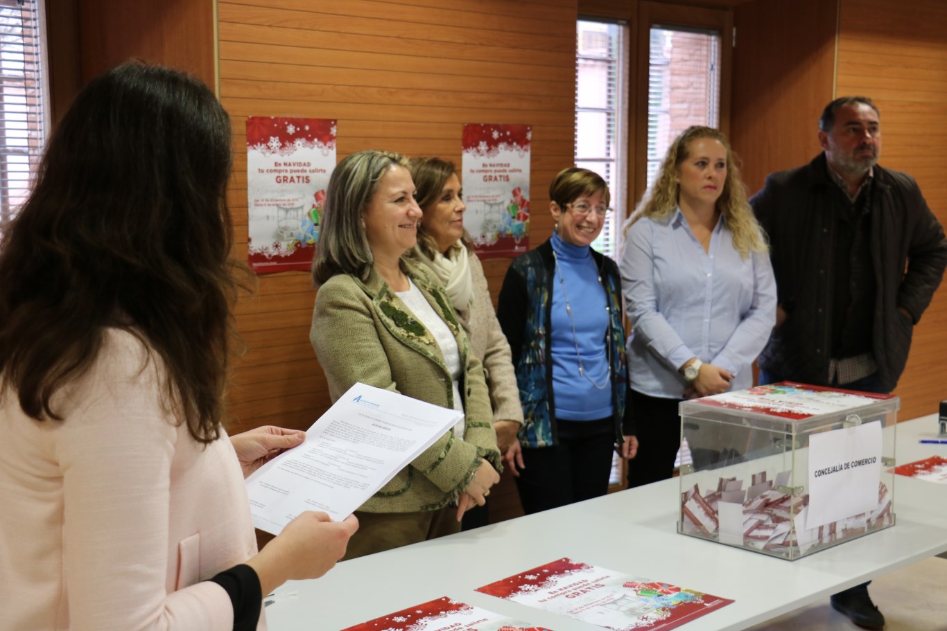 Campaña Comercio Navidad 2016 (19)