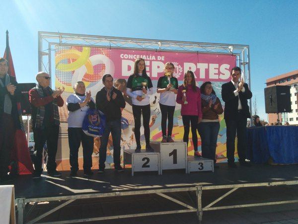 Entrega de trofeos del Cross Escolar del Distrito IV (1)