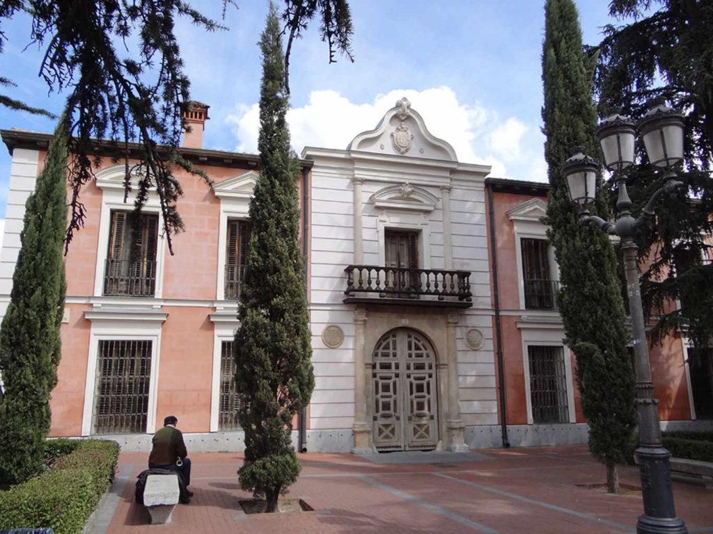 Plaza Atilano Casado (2)