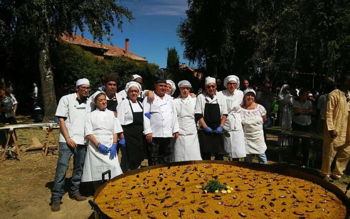 caritas_paella-1