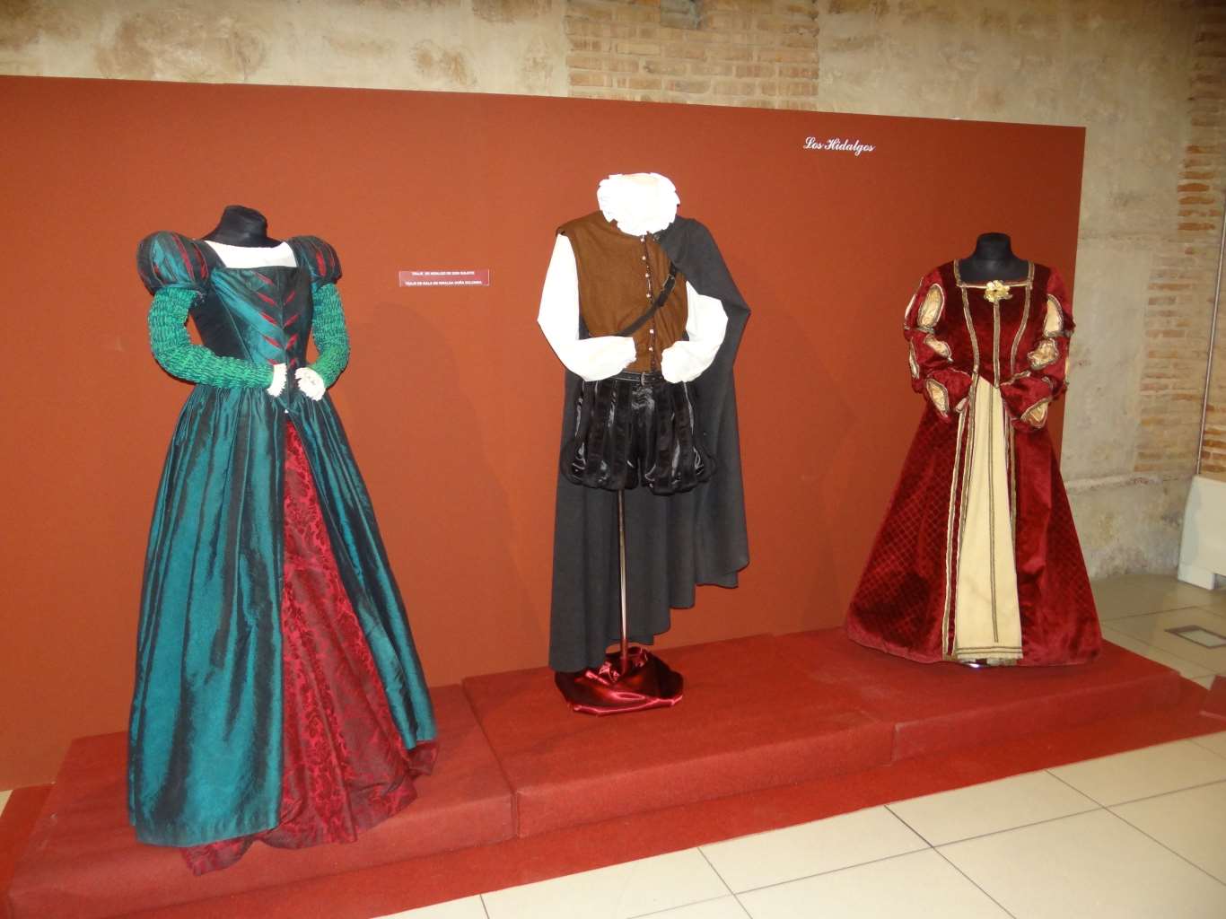 trajes_moda_cervantes-16