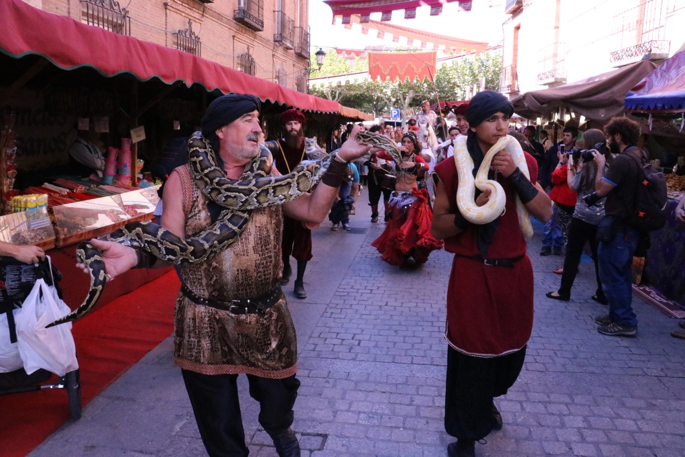 mercado-cervantino-2016-dia-1-24