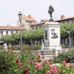 Plaza de Cervantes - Estatua de Cervantes