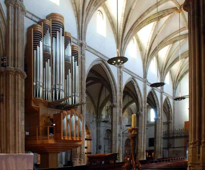 Catedral Magistral de Alcalá de Henares - Órgano Blancafort