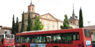 Autobús en la Plaza de Cervantes