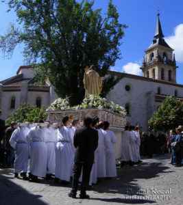 Easter Sunday: last day of Holy Week in Alcalá