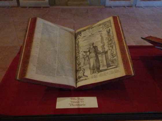 Homenaje a la Biblia Políglota Complutense en la Capilla de San Ildefonso de Alcalá de Henares