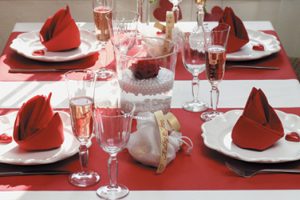 15 ideas para decorar tu mesa en San Valentín