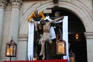 Resumen de la procesión del Sagrado descendimiento 2017