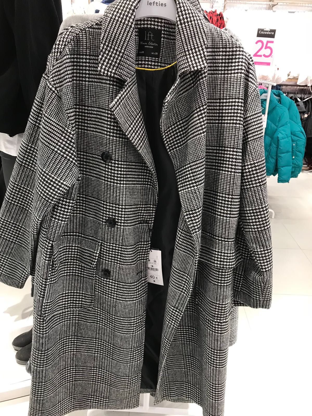 Quieres el abrigo de Paula Echevarría? Lo hemos encontrado en Alcalá ¡y  rebajado! - Dream Alcalá