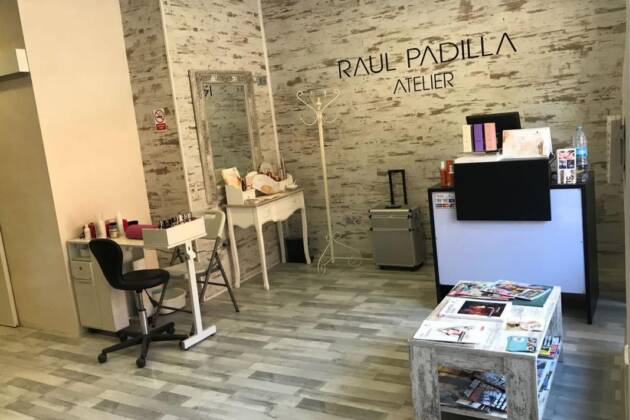 Tus peinados para esta Navidad, con un 15% de descuento en Raúl Padilla Atelier