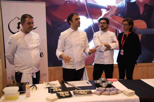 La gastronomía de Alcalá de Henares conquista FITUR con sus showcookings