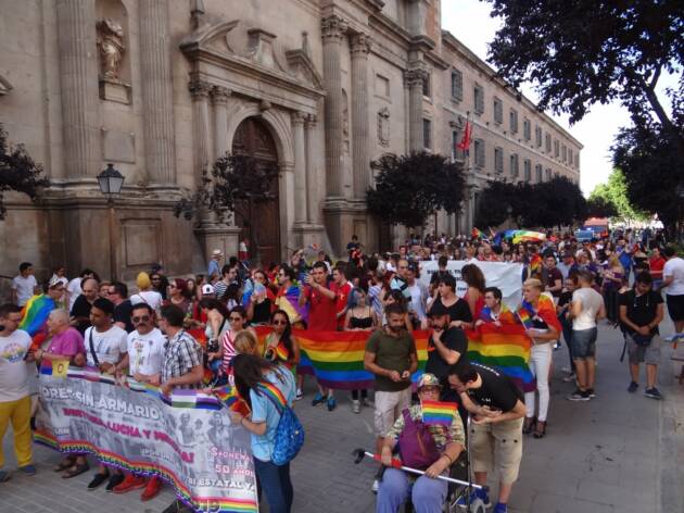Izquierda Unida denuncia «el boicot del Ayuntamiento de Alcalá de Henares a la manifestación del Orgullo LGTBIQ+»