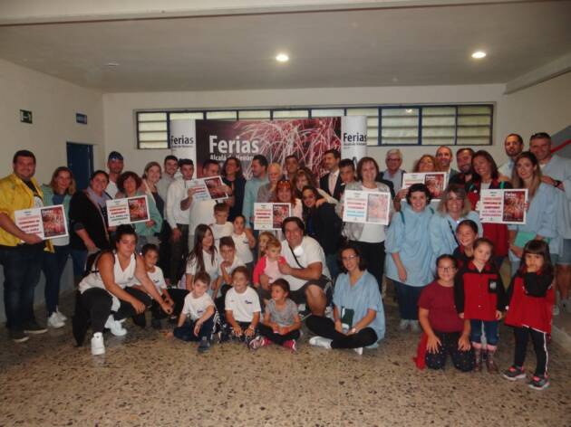 Un mundo ideal, de la AM Humildad y Fe, se llevó el Concurso de Comparsas de Ferias 2019