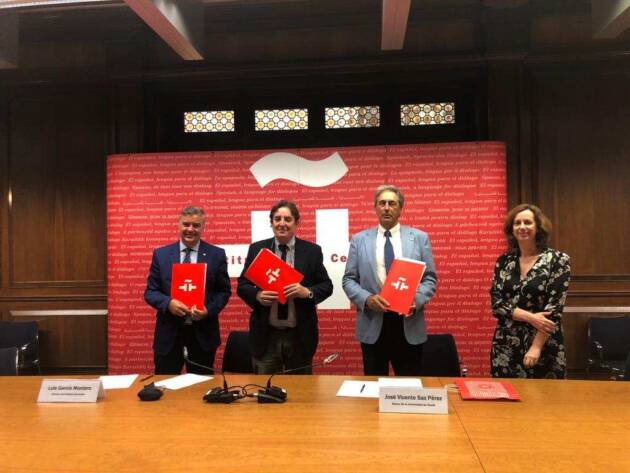 El Instituto Cervantes cede a la Universidad de Alcalá casi 10.000 documentos de enseñanza de español