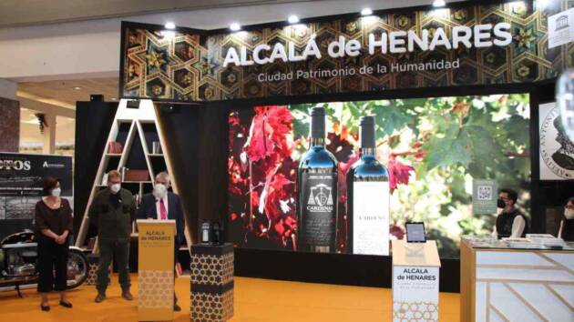Alcalá de Henares presenta en Fitur el vino homenaje al monasterio de San Bernardo