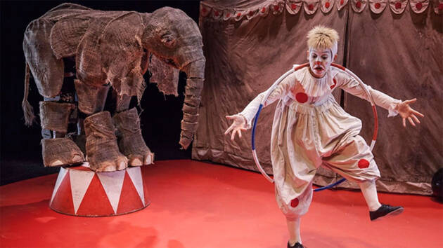 Parade: el circo de los valientes llega al Corral de Comedias