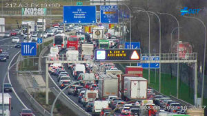 Operación salida de agosto: consejos de seguridad vial para prevenir accidentes y evitar retenciones