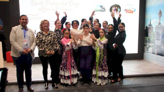 La Escuela Profesional de Danza Azucena Rodríguez le baila a la vida en FITUR