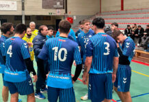El CD Iplacea de balonmano vuelve a ganar y mira a la parte alta de la tabla
