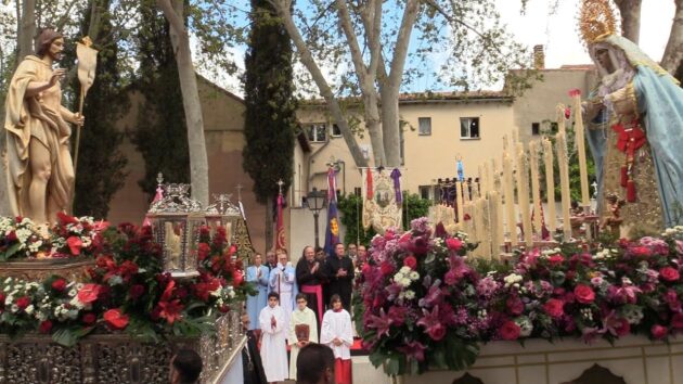 Encuentro de Ntro. Padre Jesús Resucitado y Ntra. Sra. de La Salud y El Perpetuo Socorro del Domingo de Resurrección