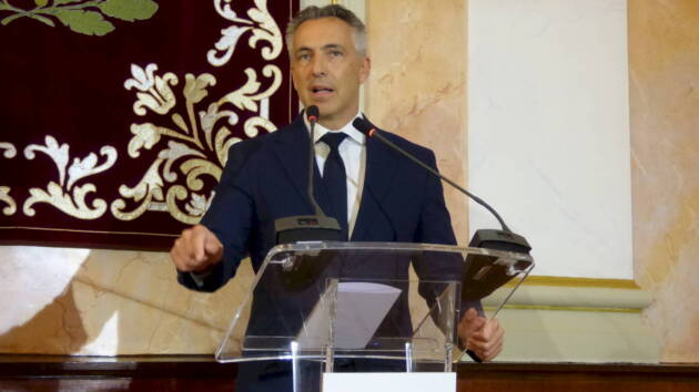 Carlos Novillo acusa al delegado del Gobierno de «provocar e insultar» durante la Junta Local de Seguridad