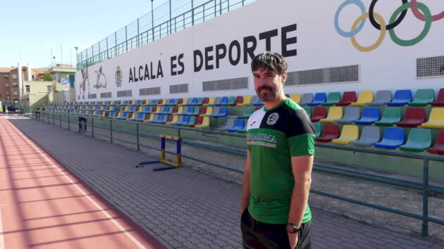 Antonio Fernández: el entrenador de oro del atletismo en Alcalá de Henares