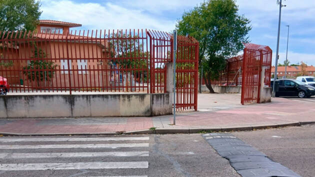 El PSOE califica de «escollo para la educación en Alcalá» al gobierno de PP y VOX