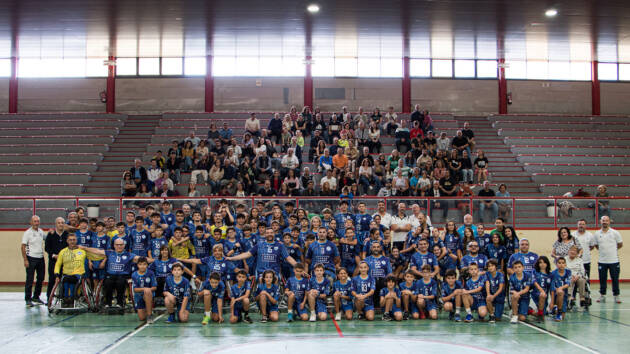 El CD Iplacea de Balonmano presenta a sus equipos y cuenta sus partidos por victorias