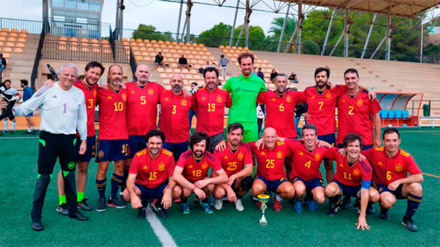 La Cervantina: los herederos de Cervantes ganan el Mundial de fútbol de escritores