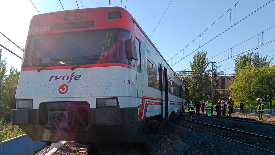 descarrilamiento_tren1