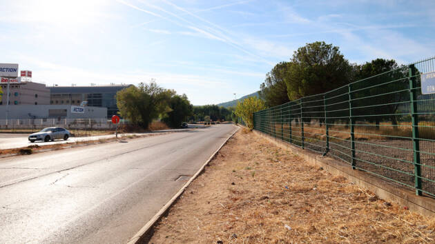 78.000 euros de inversión para la creación de una acera en la avenida de Roma de Alcalá de Henares