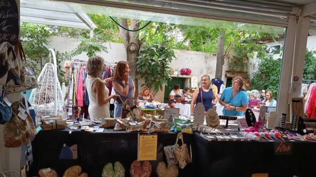 IX TOV: nuevo Mercadillo Vecinal de Café Pendiente en Alcalá de Henares