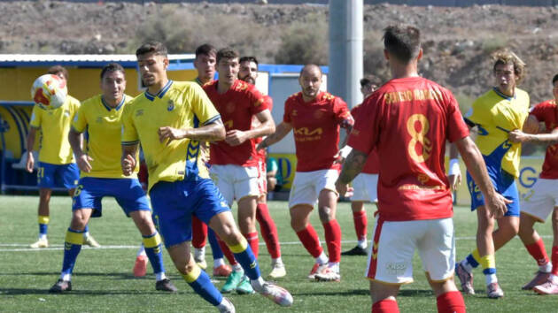 La RSD Alcalá cae Canarias con dos latigazos de Las Palmas en el último cuarto de hora