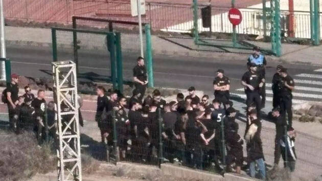 Incidentes entre los ultras de Las Palmas y el Alcalá en las Islas