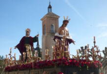 Viento, frío y luz en la procesión de El Despojado de la Semana Santa de Alcalá de Henares 2026