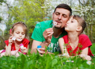 La guía definitiva para acertar este 19 de marzo: regalos que sí que le gustarán a tu padre