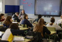 La Comunidad de Madrid cubre todas las plazas de las especialidades convocadas en las oposiciones de maestros