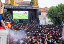 Más de 7.500 personas vivieron la final del Mundial en una Plaza de Cervantes volcada con la selección