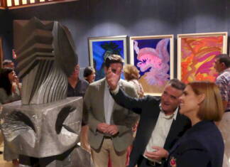 ‘Alcántara, el viaje’: las pinturas y esculturas de Andrés Alcántara en la Casa de la Entrevista