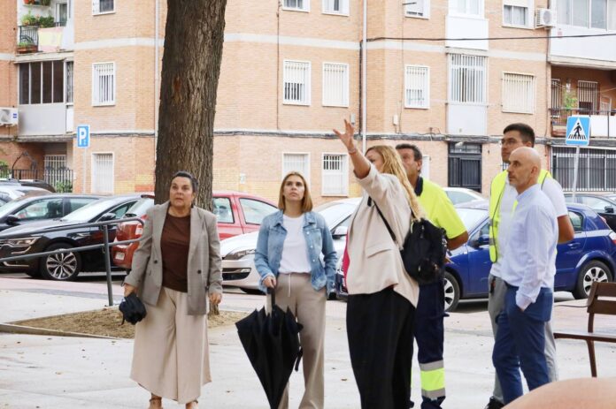 Alcalá finaliza la reforma de la plaza de Nuestra Señora de Belén junto al colegio Santos Niños - imagen 1