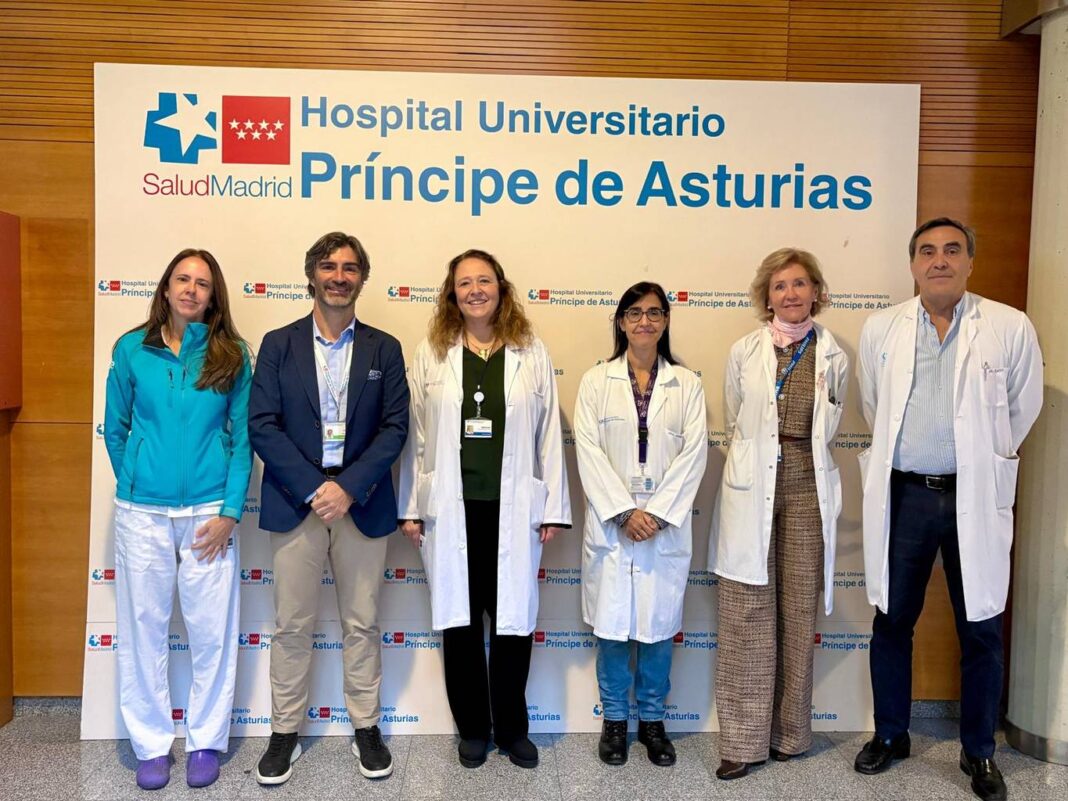 El Hospital Príncipe de Asturias reúne a pacientes y profesionales en una jornada sobre cáncer de mama - imagen 2