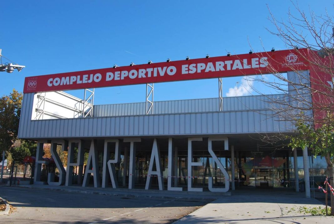 CCOO denuncia impagos salariales en el Centro Deportivo Espartales de Alcalá de Henares - imagen 1